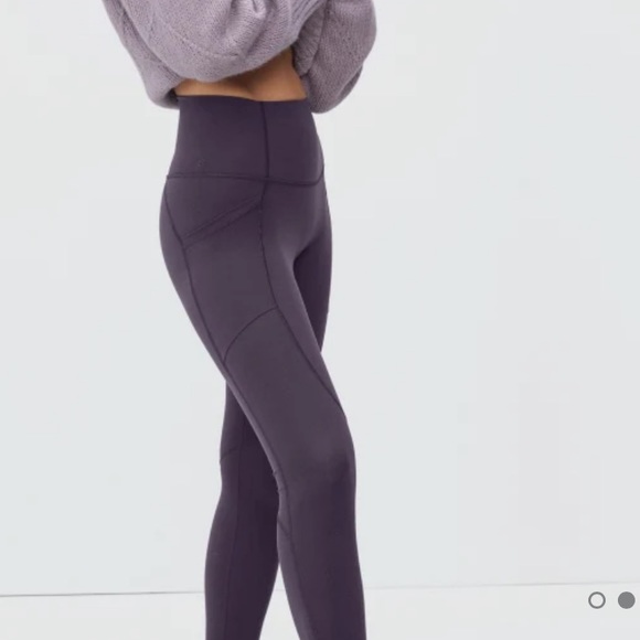 EVERLANE - The Perform Pocket Legging in Eggplant - large - sold out - NWOT - Picture 2 of 6